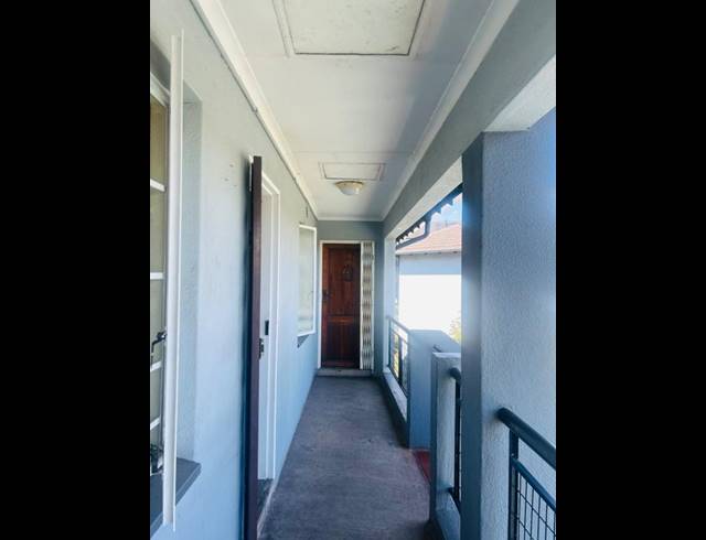2 BEDROOM APARTMENT FOR SALE IN SHARONLEA